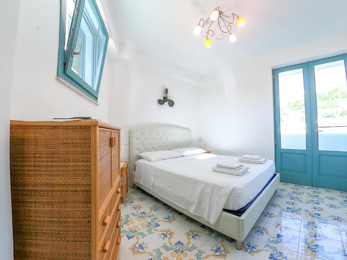 Vila Gyaaim Castro  Exteriér fotografie